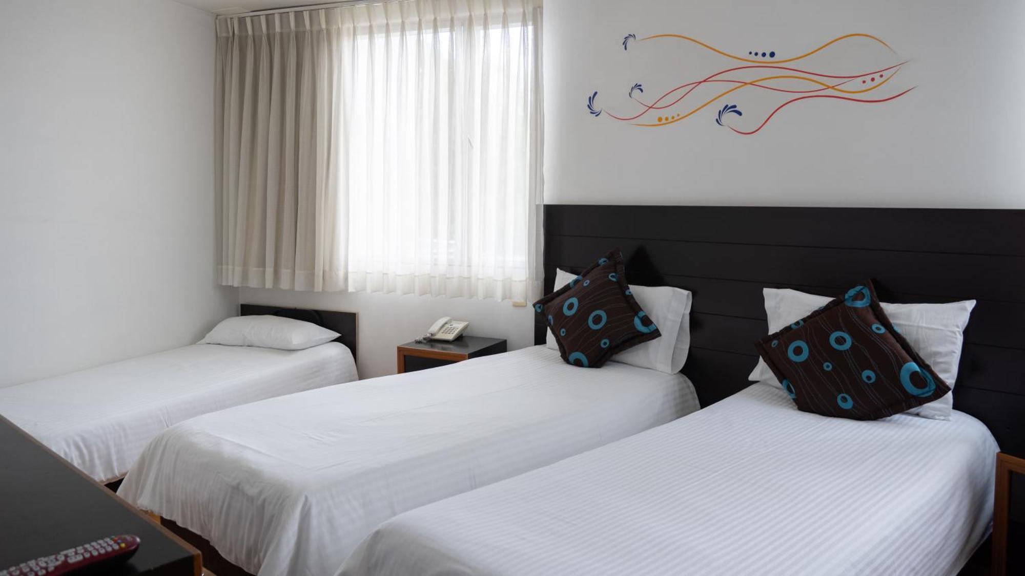 Benidorm Hotel Manizales Eksteriør billede