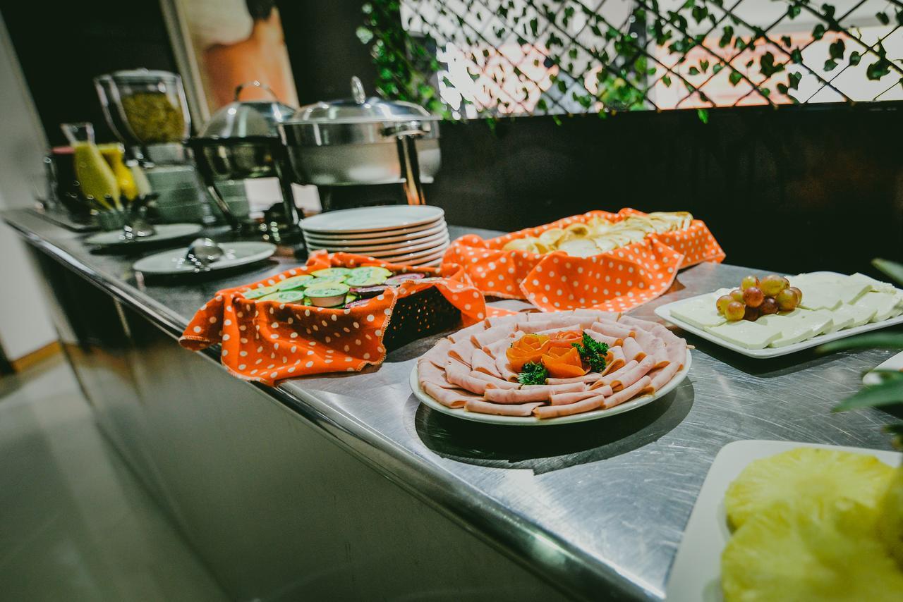 Benidorm Hotel Manizales Eksteriør billede