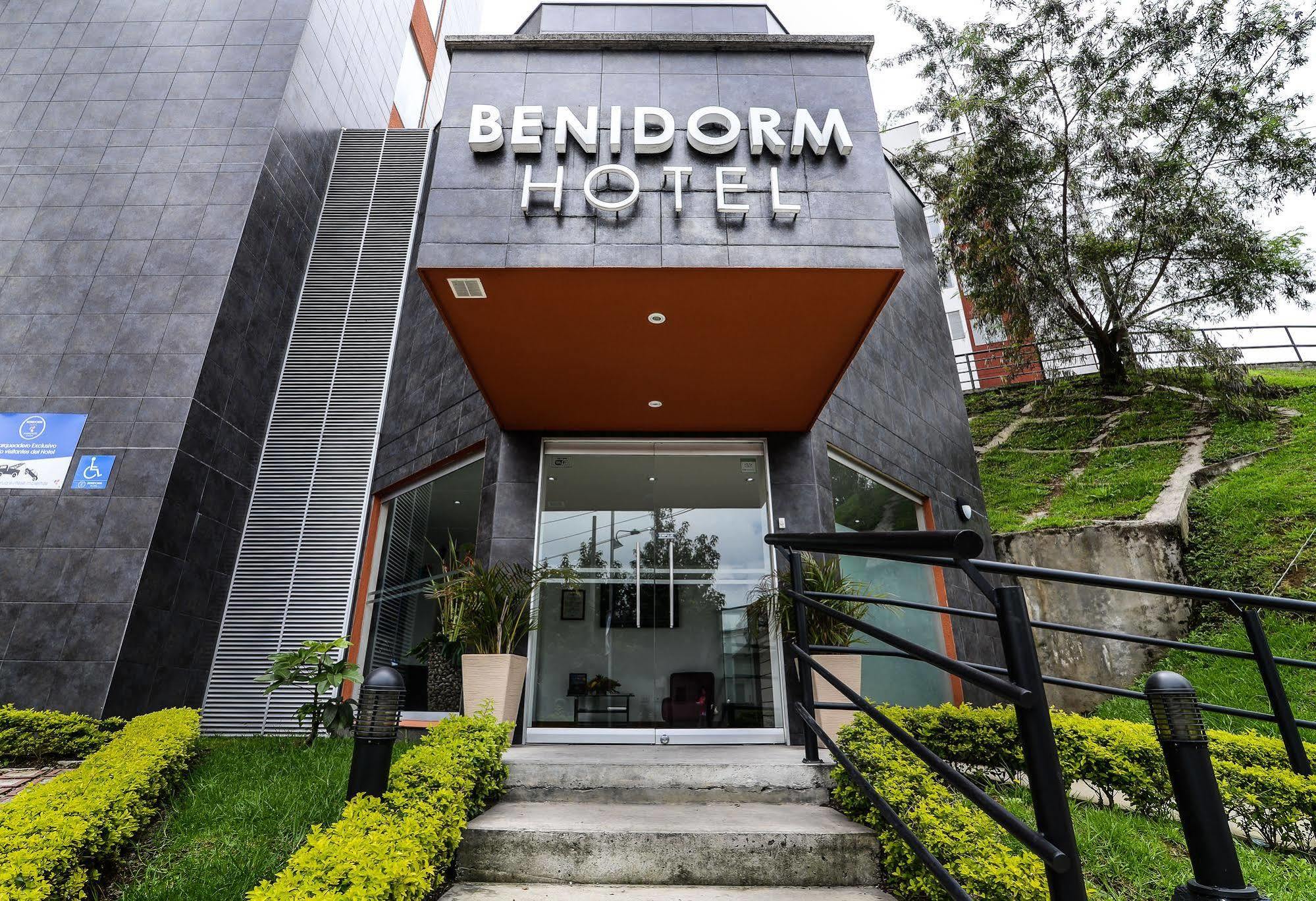 Benidorm Hotel Manizales Eksteriør billede